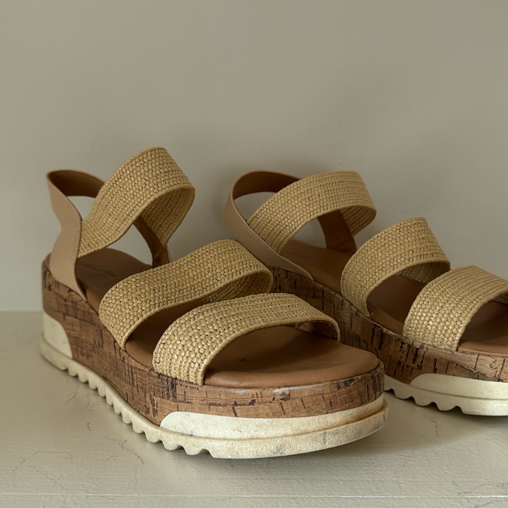 Cork and natural platform wedges size 9.5